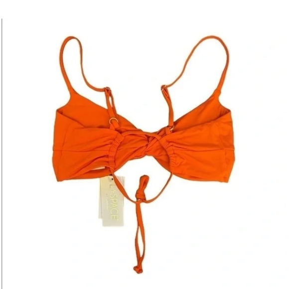Nwt L*SPACE Ringo Bikini Top Poppy Size Medium - Picture 2 of 4